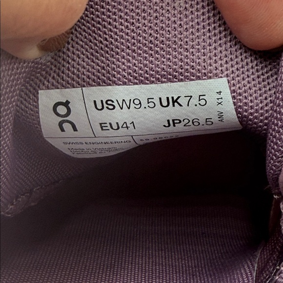 On Running Cloud 5 Fig Quartz - Picture 8 of 8